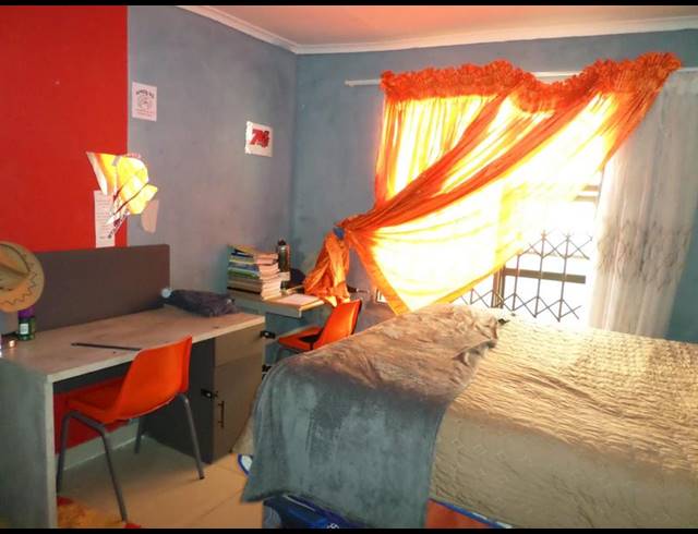 3 BEDROOM HOUSE FOR SALE IN ROODEKOP